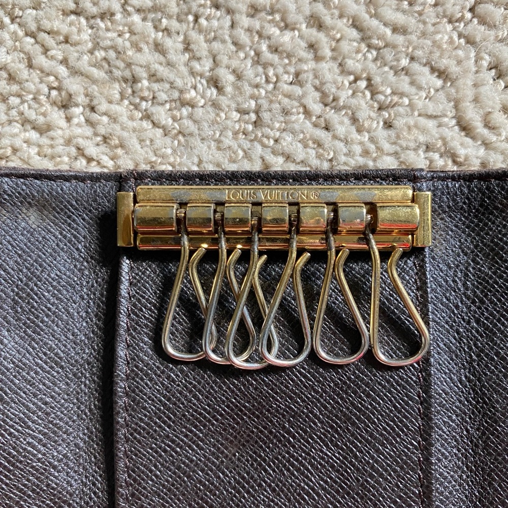 Authentic Louis Vuitton classic monogram Mini Lin keyholder brown - Picture 11 of 12
